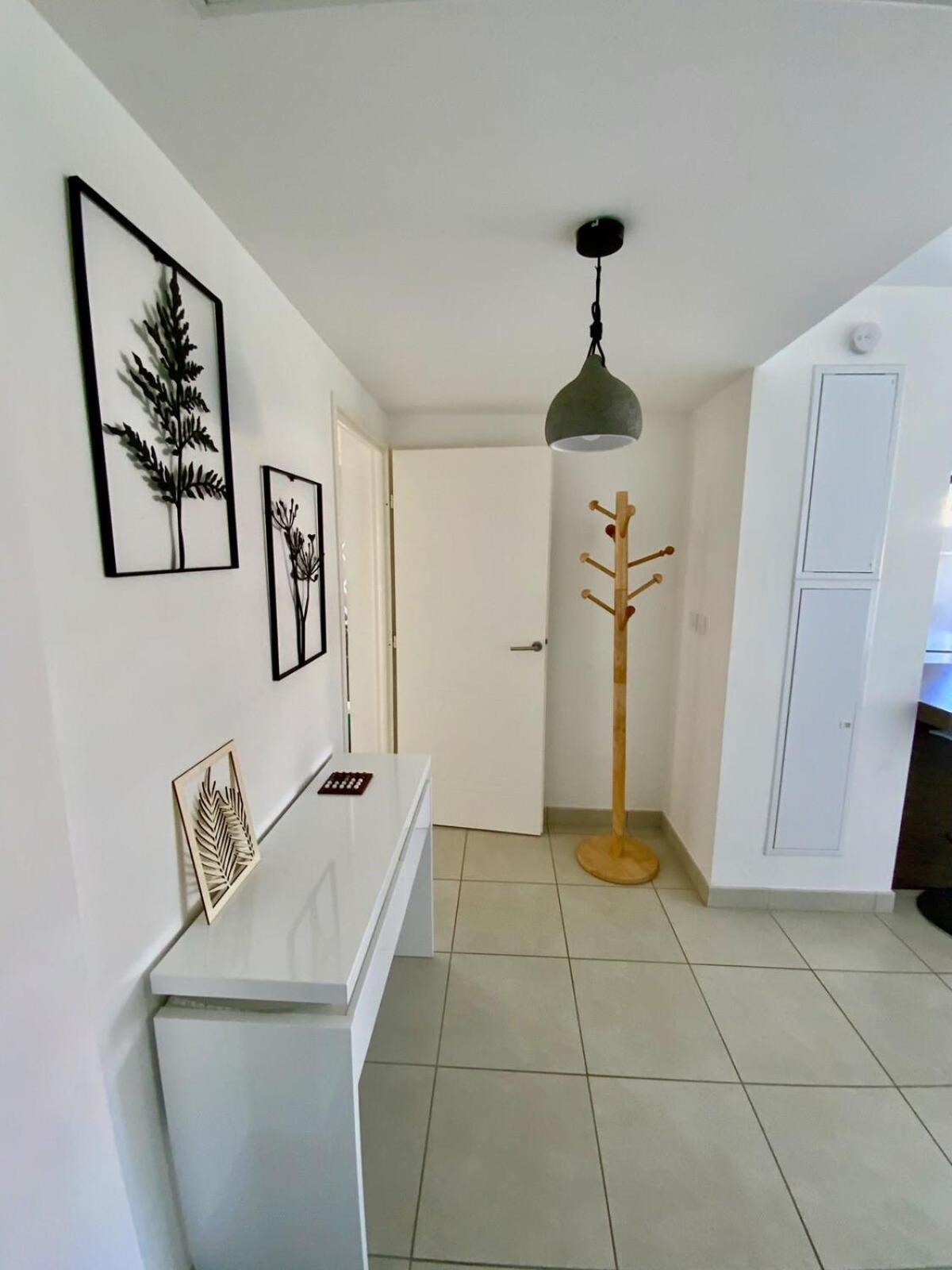 Le Sublime- Vue Climatisation Et Parking ! Apartment มงต์เปอลิเยร์ ภายนอก รูปภาพ
